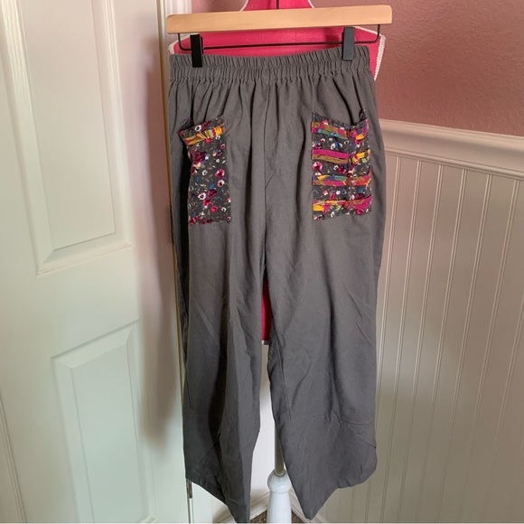 Grey Boho Lounge Pants with Embroidered Pockets, size Medium - Picture 2 of 8